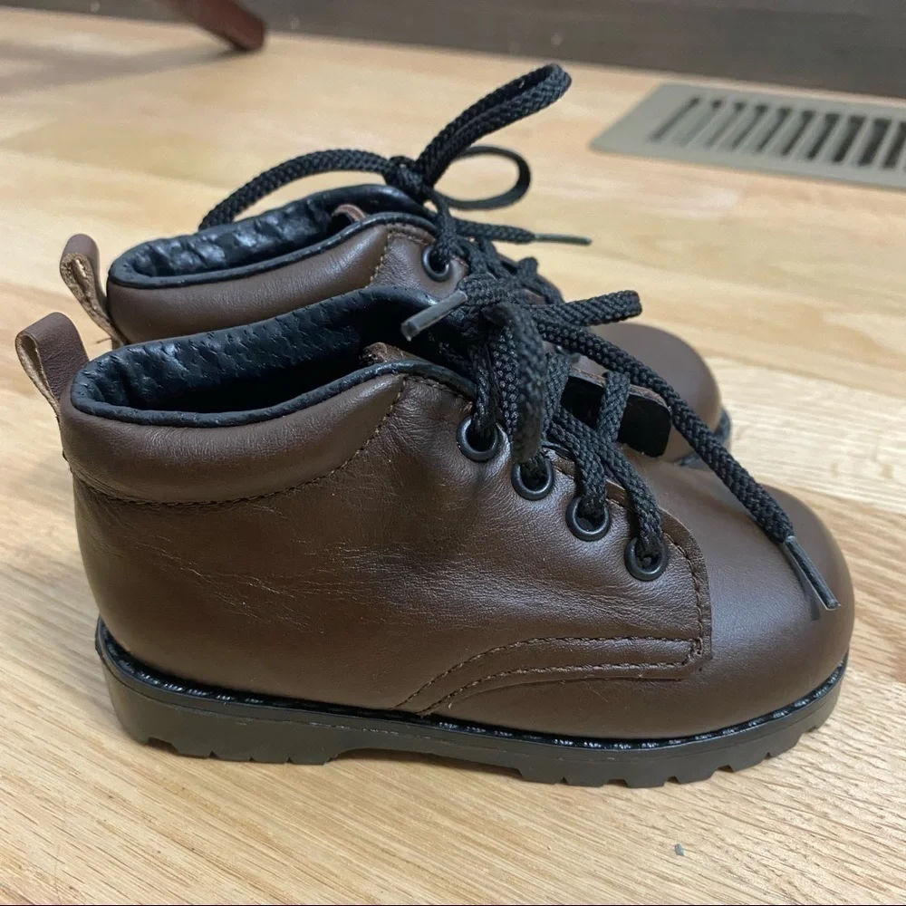 Amilio Leather Brown Boots Sz 5 EE Wide Baby Toddler Boys Kids